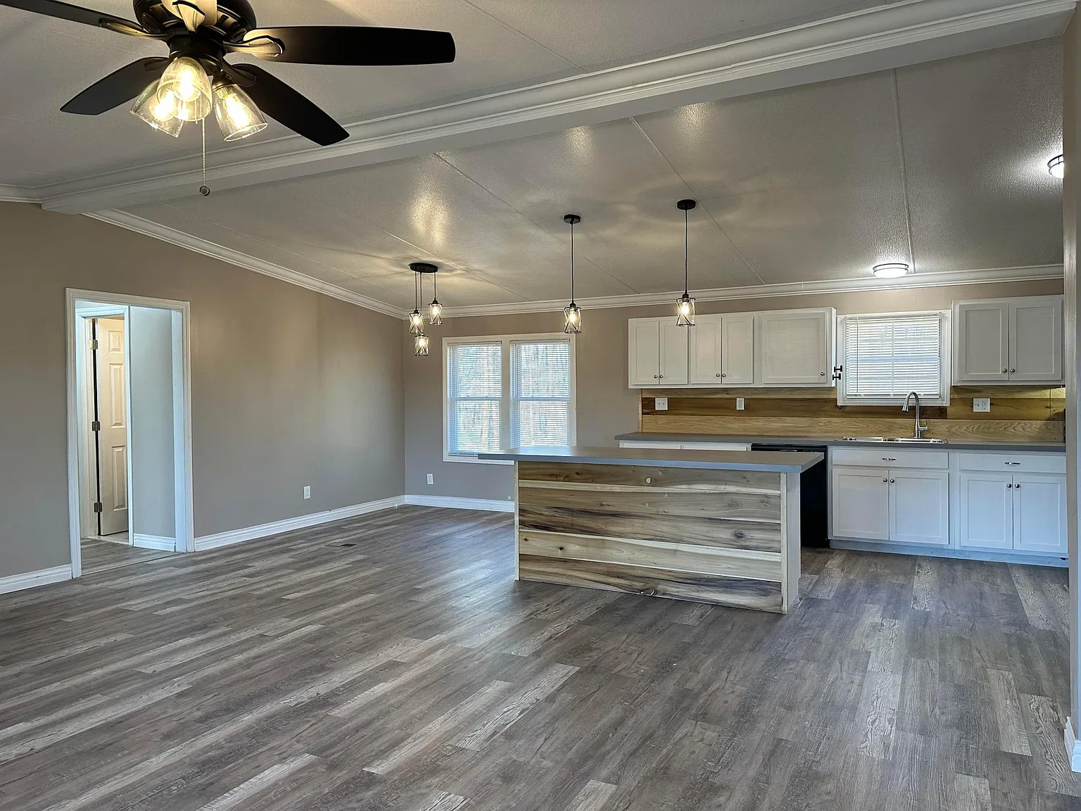 3 bed, 1620 sqft, $1,750 — Photo 4