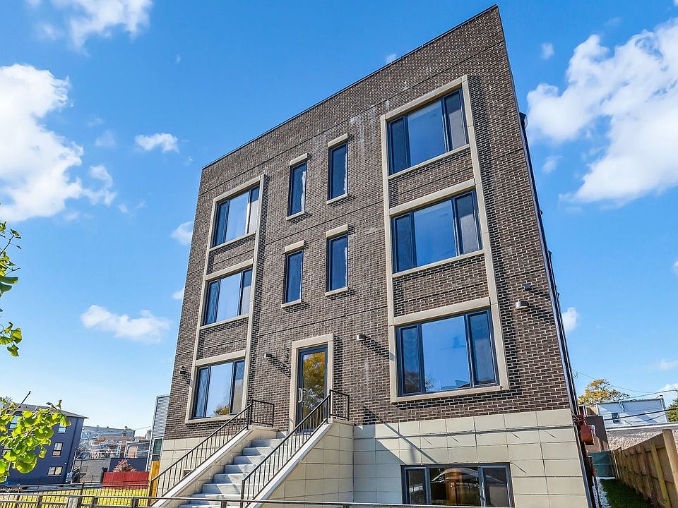 1st image of 4846 S Saint Lawrence Ave #101