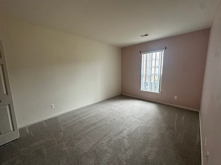 51691 Adler Park Dr W — Photo 6