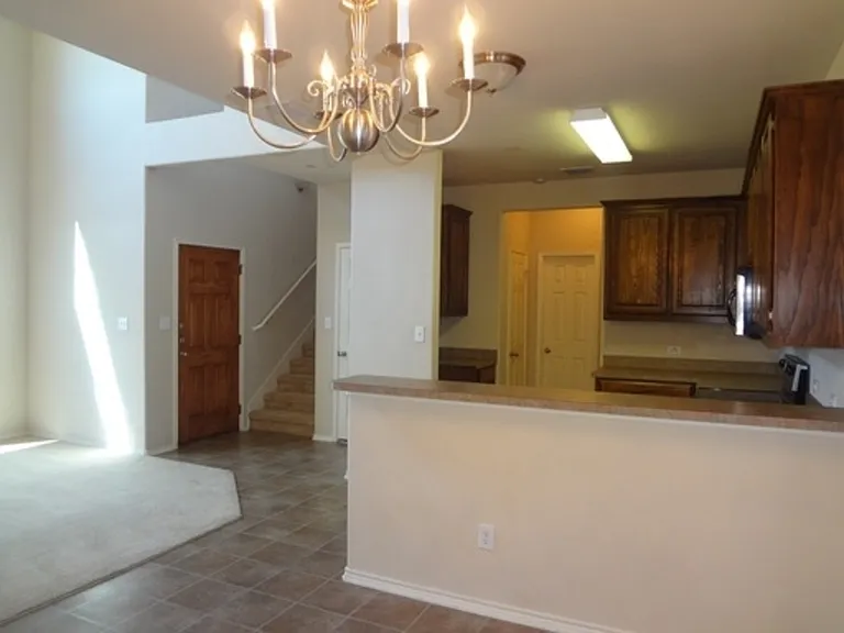5405 Soledad Dr — Photo 6