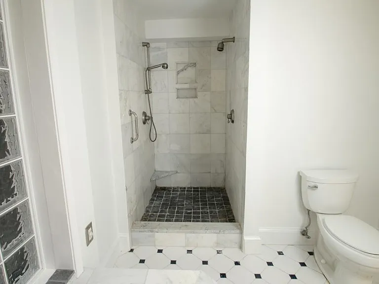 376 Cochran Dr NW — Photo 12