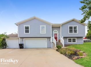 1901 Cypress Way, Pleasant Hill, MO 64080