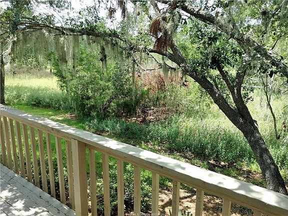 3rd image of 12 Sedge Fern Dr