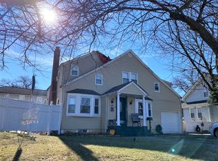 5 Orchard St, Nutley, NJ 07110
