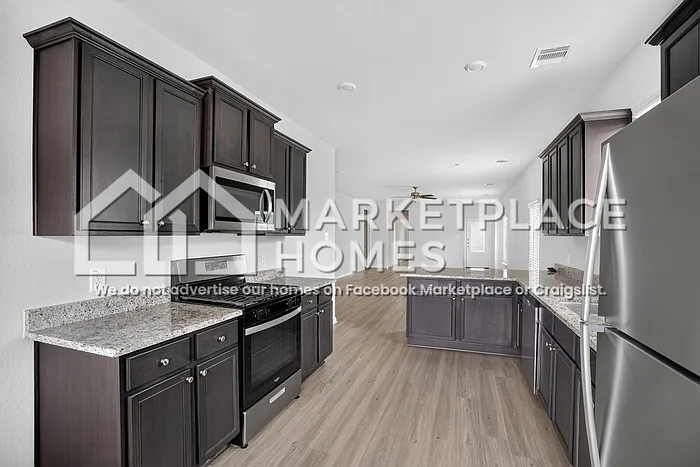 15623 Plum Brook Dr — Photo 8