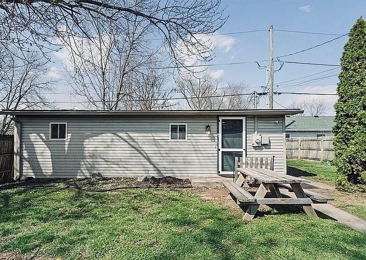 1st image of 2446 Finley Ave #B
