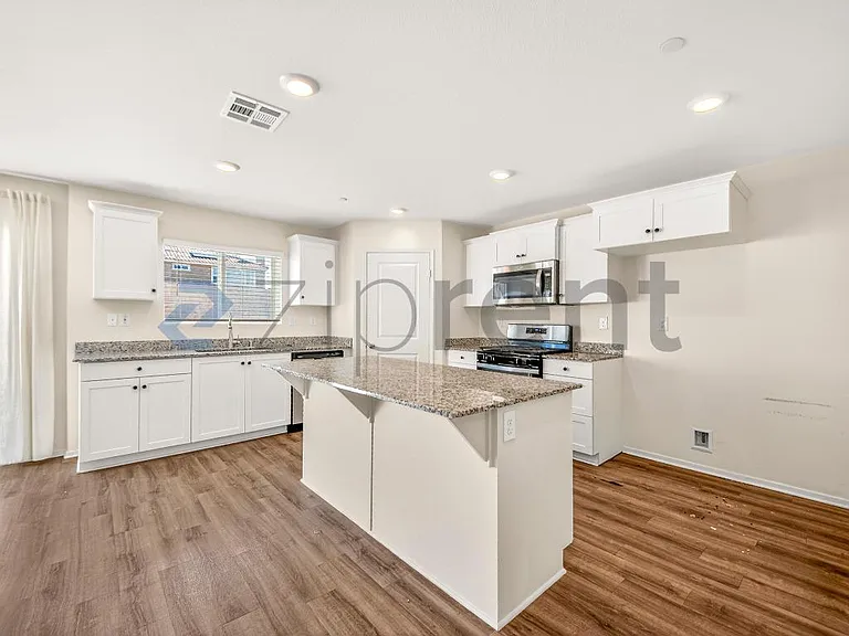 4364 W Avenue J6 — Photo 9