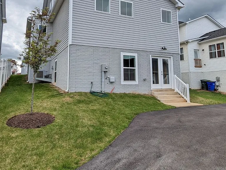 1207 Marsalis Pl — Photo 14