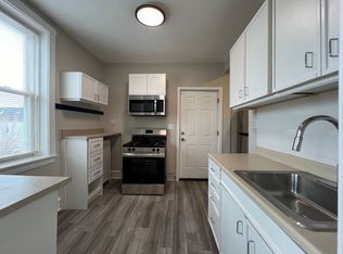 2854-58 W Barry Ave #3105-3, Chicago, IL 60618
