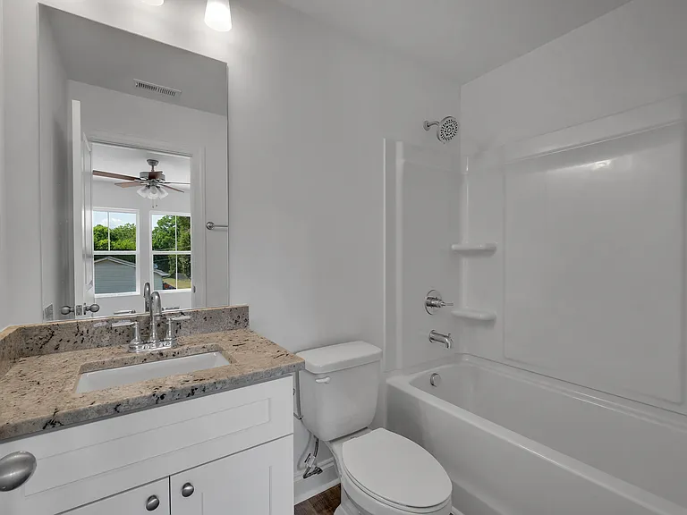 131 Hamil St — Photo 23