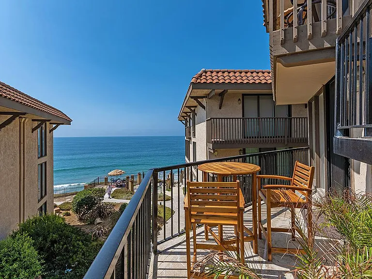190 Del Mar Shores Ter #75 — Photo 21