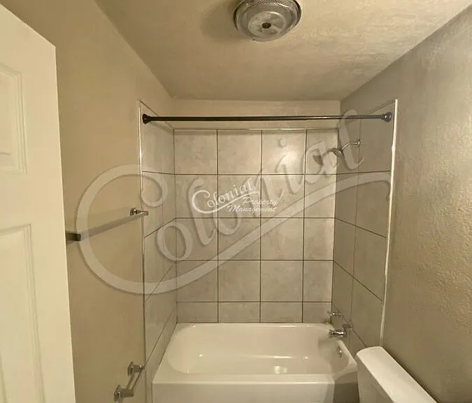 130 E Ruby Rd — Photo 12