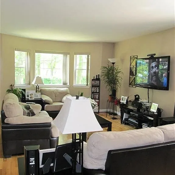 2207 Delanoy Ave #2 — Photo 2