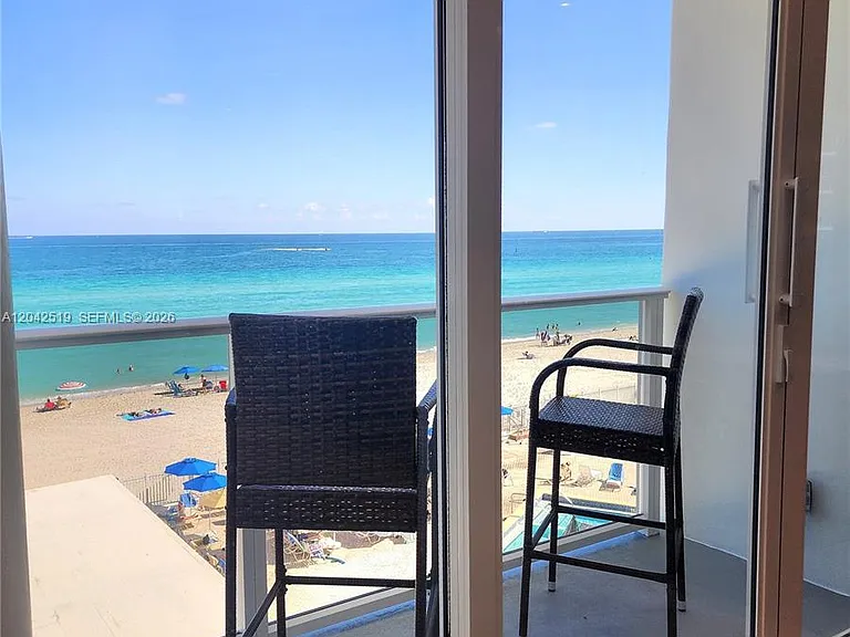 3505 S Ocean Dr #412 — Photo 5
