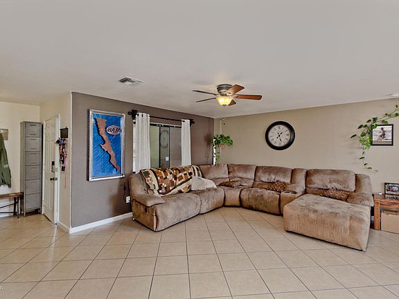 3rd image of 2678 Sunliner Ln