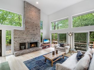 94 Old Northwest Rd, East Hampton, NY 11937