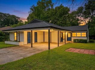611 Hickory St, Hughes Springs, TX 75656