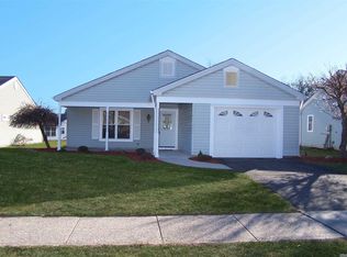 582 Stratford Ln, Ridge, NY 11961