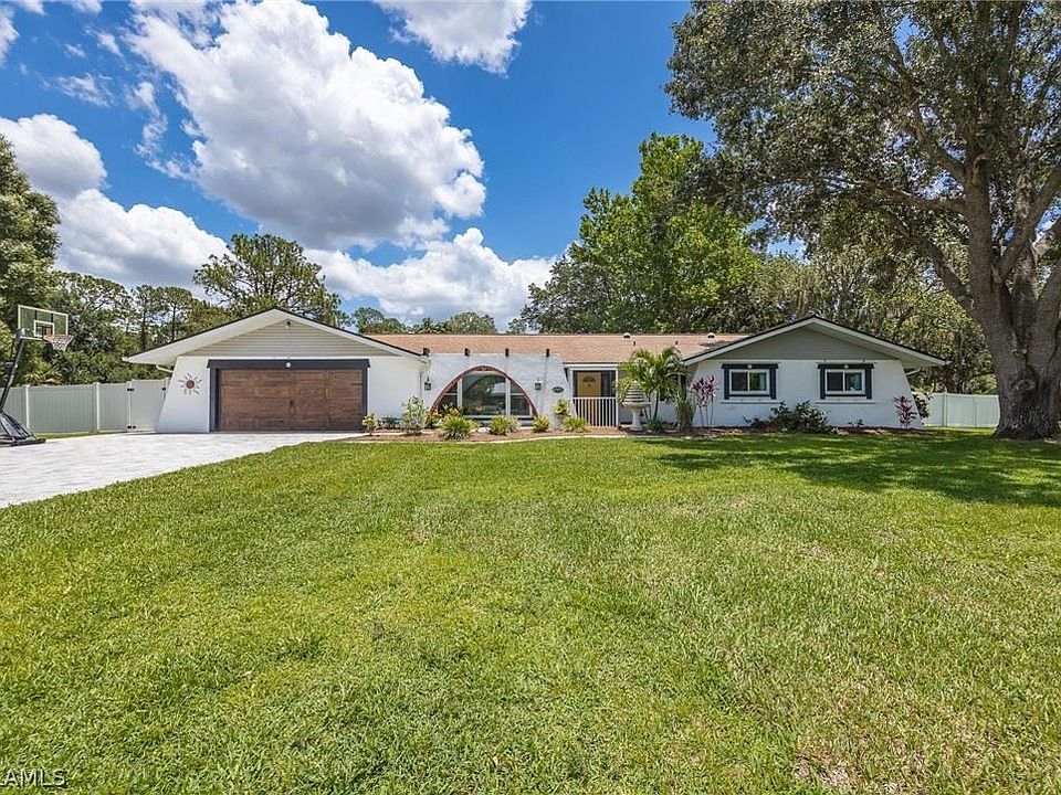 1st image of 17470 Williamsburg Dr