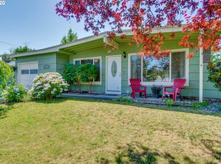 16764 SE Market St, Portland, OR 97233