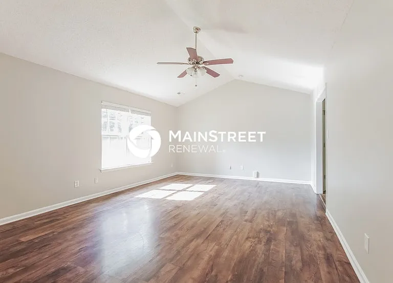 5425 Howard St — Photo 12
