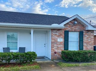1731 N Tallowood Dr, Lake Charles, LA 70605