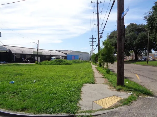 2001 S Derbigny St, New Orleans, LA 70125