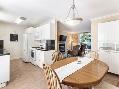 5811 Woodman Ave APT 8, Van Nuys, CA, 91401