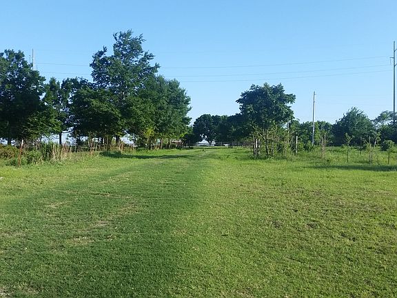 3rd image of 36551 State Highway 59