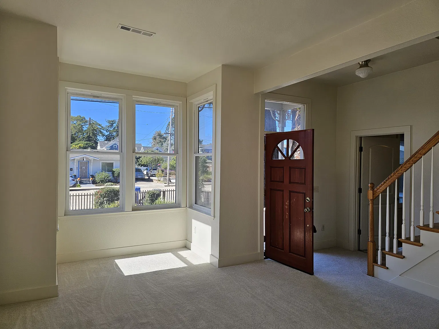 2 bed, $2,900 — Photo 2