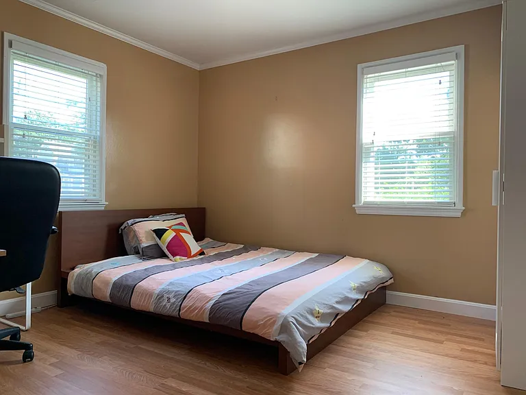102 McCarthy Rd — Photo 1