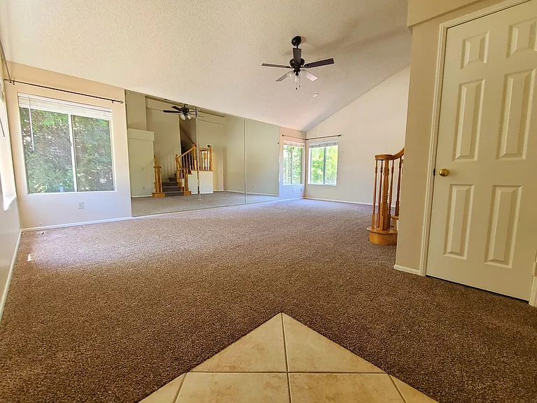 11768 Avalon Ave — Photo 8