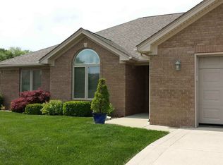 4962 W Harvard Ct, Columbus, IN 47203