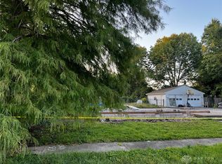 106 Central Ave, Blanchester, OH 45107