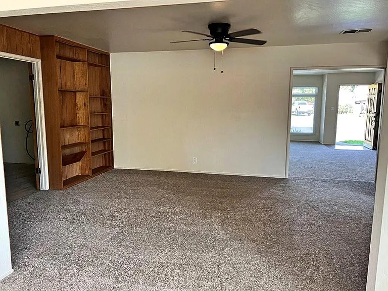 237 Peach Tree Ave — Photo 10