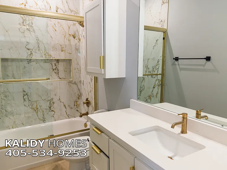 905 S Howard Ave — Photo 12