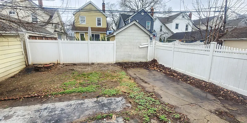 Rented by BIRKAT REALTY INC | media 18