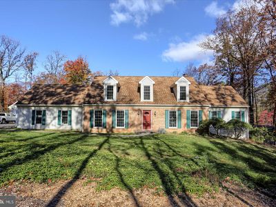 1226 Blossom Ter, Boiling Springs, PA, 17007
