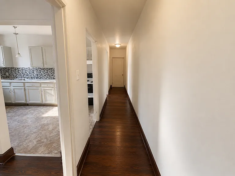 115 W James St #2 — Photo 10