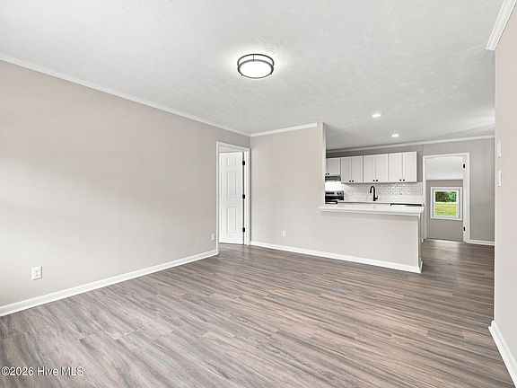3rd image of 1 Berkshire Drive