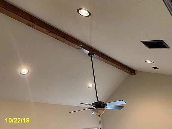 4th image of 6304 Kelly Dr