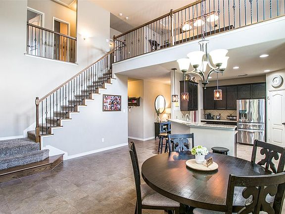 5th image of 5711 Mountain Hollow Dr