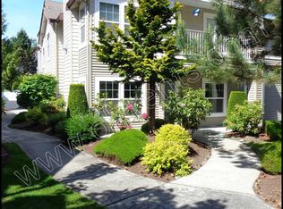 1901 Kennedy Pl #A-13, Dupont, WA 98327