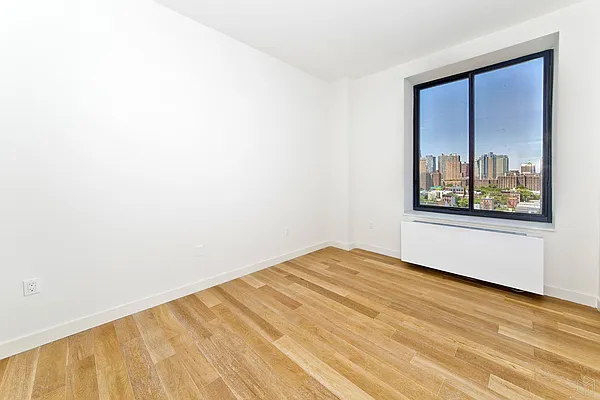 Rented by Halstead Real Estate | media 32