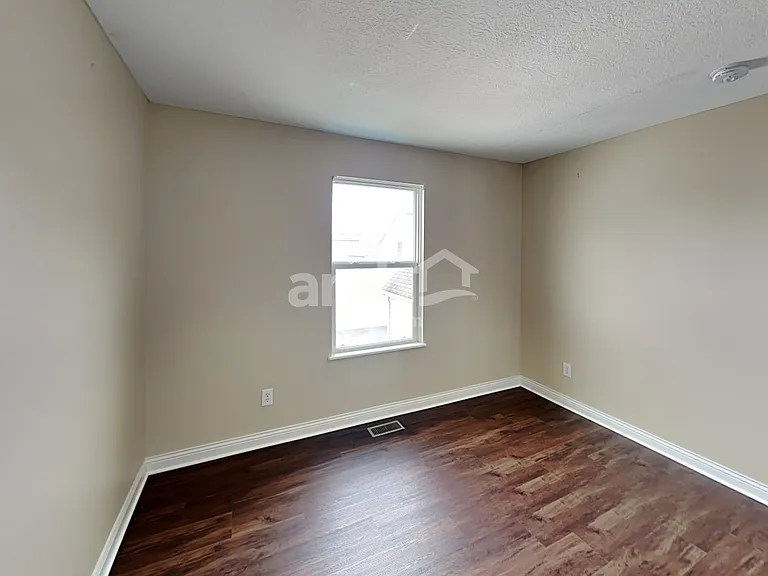 7200 Winterbek Ave — Photo 17