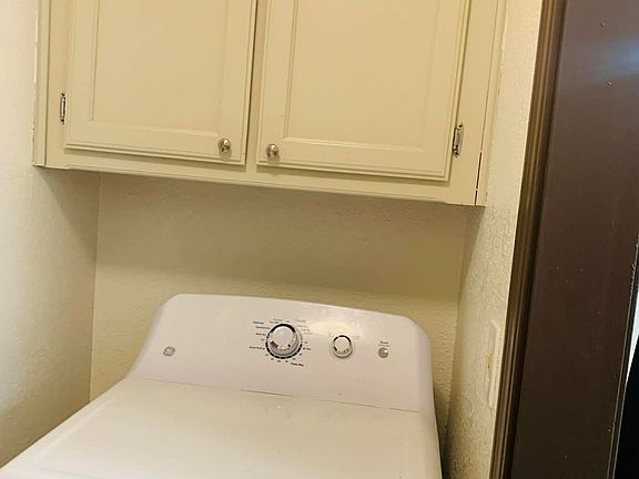 5th image of 1021 Tall Oaks Dr