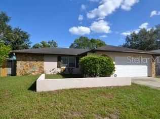 3238 Orchard Dr, Palm Harbor, FL 34684