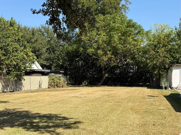 323 Hahlo St, Houston, TX 77020