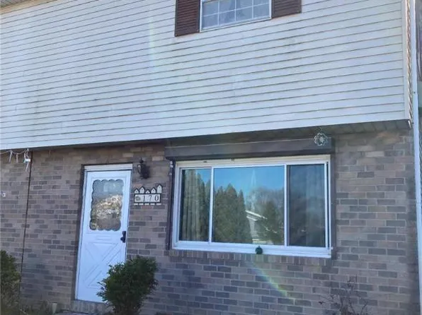 170 Roberts St, Alburtis, PA 18011