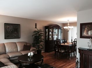 203 E 5th St, Deer Park, NY 11729